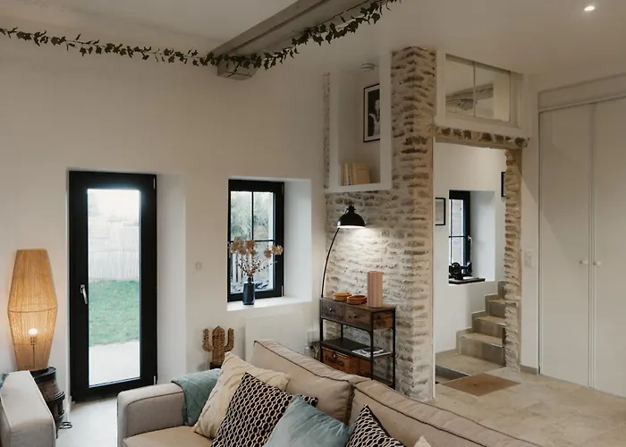 Le Temps Retrouve Nyaraló *