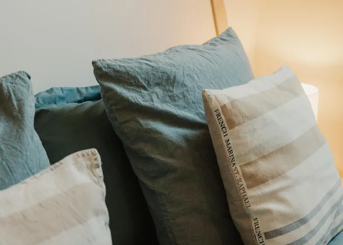 Le Temps Retrouve Nyaraló